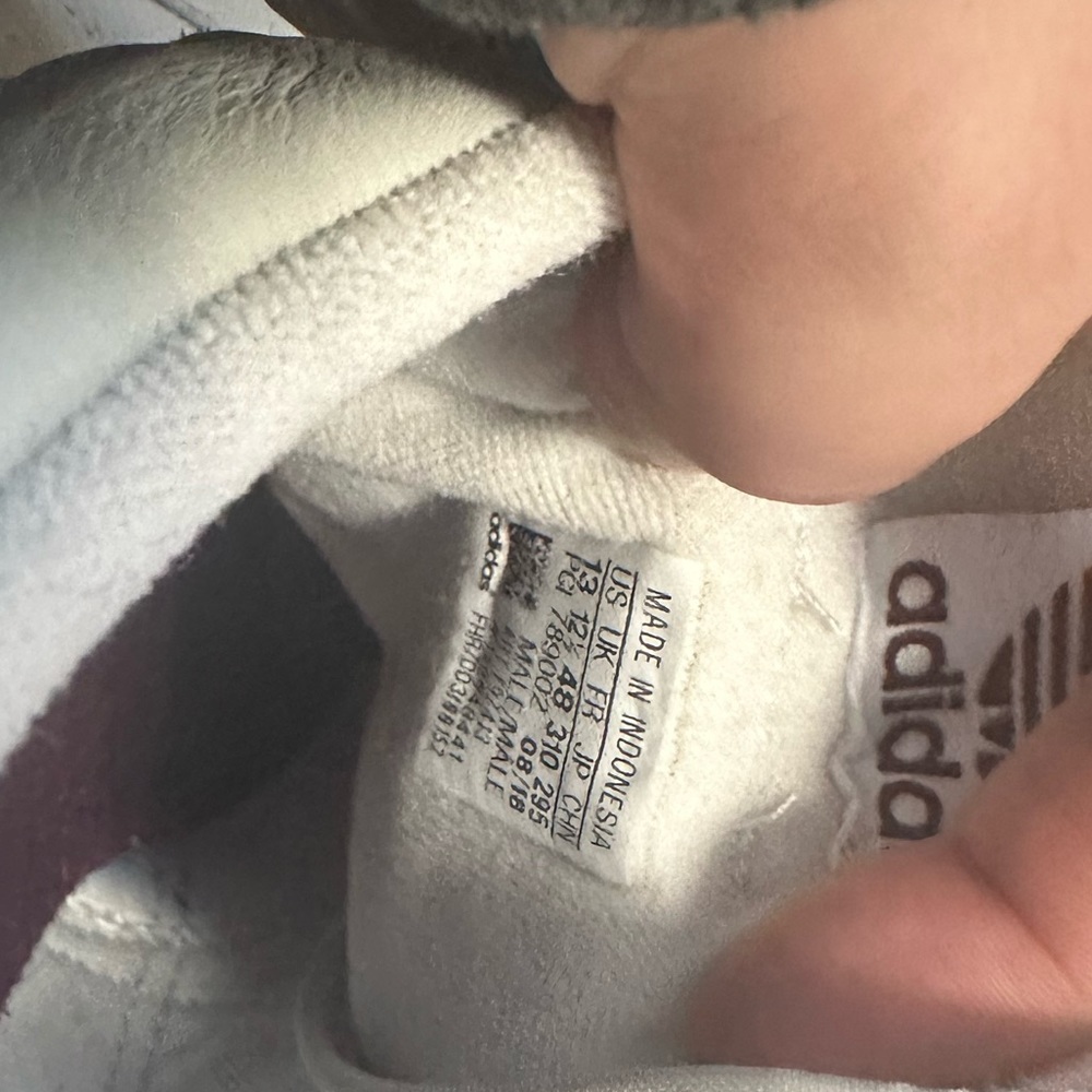Adidas - Picture 5 of 6